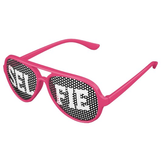 Gepersonaliseerd met uw vierletterwoord Gemakkelij Aviator Zonnebril (Gekanteld)