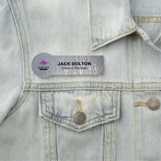 Gepersonaliseerd Metallic Name Badge voor medewerk (In situ)