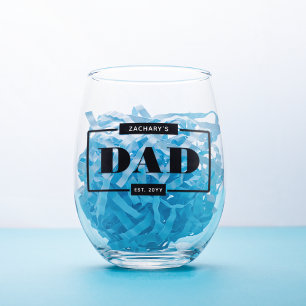 Gepersonaliseerd Modern Bold Papa Est Nieuw Papa Wijnglas Zonder Voet