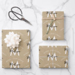Gepersonaliseerd Modern Merry Christmas Kraft Mono Inpakpapier Vel<br><div class="desc">Een gepersonaliseerd modern "Merry Christmas" monogram ontwerp met een Xmas kraft achtergrond kleur. Een ideaal feestelijk ontwerp op maat voor de feestdagen. Pas het monogram aan en maak het uw eigen!</div>