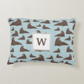 Gepersonaliseerd monogram Cute Walrus Pattern Accent Kussen (Achterkant)