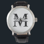 Gepersonaliseerd monogram en naam horloge<br><div class="desc">Gepersonaliseerde Monogram- en naamcadeaus met gepersonaliseerde monogram en naam in klassieke stijl van het serif lettertype. Perfect als vaderdag cadeautjes voor vader,  cadeaus voor grootvader,  echtgenoot,  groom,  beste man,  groomsmen en nog veel meer.</div>