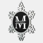 Gepersonaliseerd monogram en naam tin sneeuwvlok ornament (Rechts)