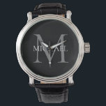 Gepersonaliseerd monogram en naam zwart horloge<br><div class="desc">Gepersonaliseerd Elegant Monogram en Naam Gifts met gepersonaliseerd monogram in klassieke serif lettertype stijl met doos van naam in het midden van monogram.</div>