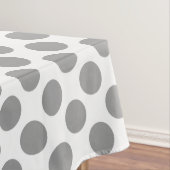 Gepersonaliseerd monogram grijs polka dot patroon tafelkleed (Voorbeeld)
