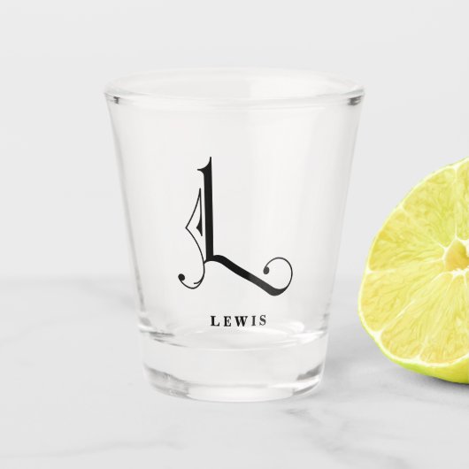 Gepersonaliseerd Monogram Letter L met Achternaam Shot Glas (Voorkant)