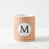 Gepersonaliseerd monogram Oranje Houndstooth Patte Koffiemok (Center)