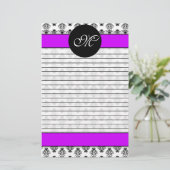 Gepersonaliseerd monogram Paars en wit Damask Briefpapier (Staand voorkant)