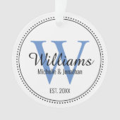 Gepersonaliseerd Monogram Pas getrouwd Blauw Acryl Ornament (voorkant)