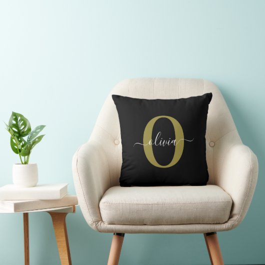 Gepersonaliseerd monogram Script Name Black White  Kussen (Stoel)