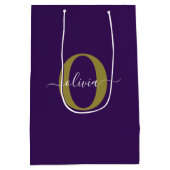Gepersonaliseerd Monogram Script Name Paars White Medium Cadeauzakje (Achterkant)