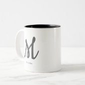gepersonaliseerd monogram voeg jouw naam bruiloft  tweekleurige koffiemok (Voorkant links)