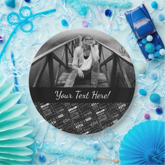 Gepersonaliseerd monogram voor 45e verjaardag van papieren bordje (Feest)