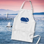 Gepersonaliseerd Nautical Blue Whale preppy patroo Standaard Schort<br><div class="desc">Dit nautische preppy blauwe walvis ontwerp heeft jouw tekst of monogram en een achtergrond met uw aangepaste kleur. Een schattig, helder, kleurrijk en klassiek walvispatroon dat perfect is voor een dag op het strand, huisje aan de oceaan of nautische kleding, geschenken of kinderkamer. Personaliseer met uw initialen, naam, bootnaam, enz....</div>