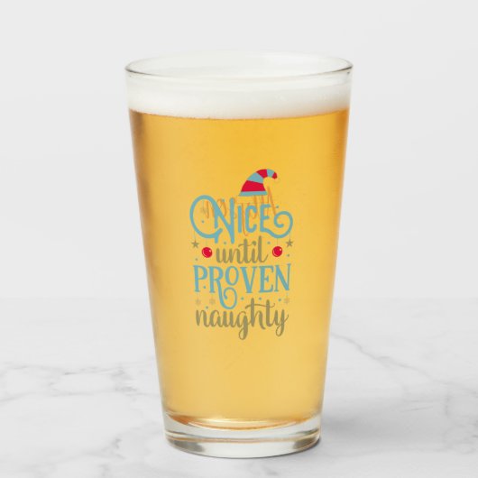Gepersonaliseerd "Nice till Proven Naughty" kerstf Glas (Voorkant gevuld)