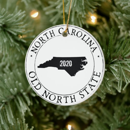 Gepersonaliseerd North Carolina Ornament (Boom)