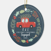 Gepersonaliseerd onze eerste kerst verloofde Ornam Keramisch Ornament (Links)