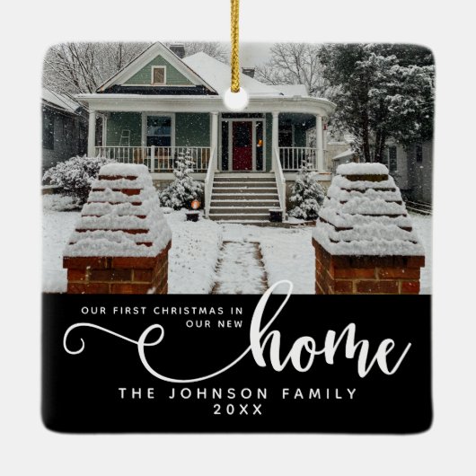 Gepersonaliseerd onze eerste Kerstmis in ons nieuw Keramisch Ornament (Achterkant)