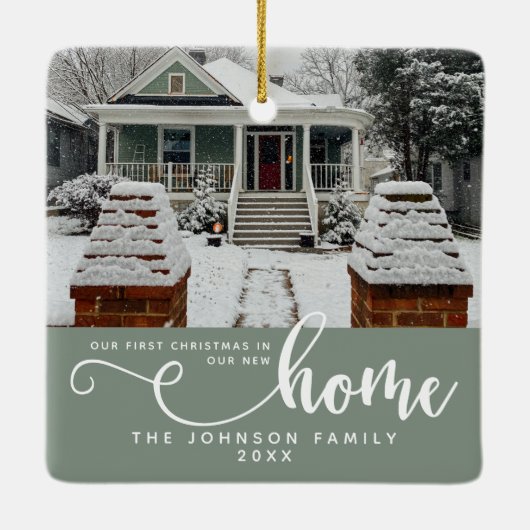 Gepersonaliseerd onze eerste Kerstmis in ons nieuw Keramisch Ornament (Achterkant)