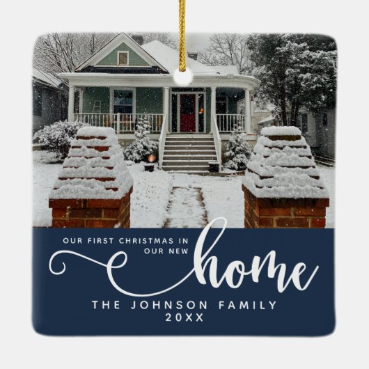 Gepersonaliseerd onze eerste Kerstmis in ons nieuw Keramisch Ornament (Achterkant)