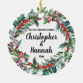 Gepersonaliseerd onze eerste Kerstmis trouwde twee Keramisch Ornament (Achterkant)