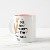 Gepersonaliseerd onze eerste Moederdag Giraffe 202 Tweekleurige Koffiemok (Voorkant links)