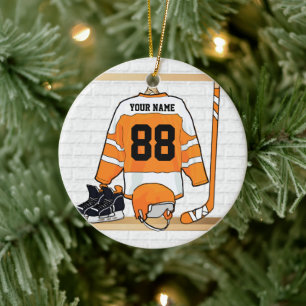 Gepersonaliseerd Oranje en wit ijs Hockey Jersey Keramisch Ornament