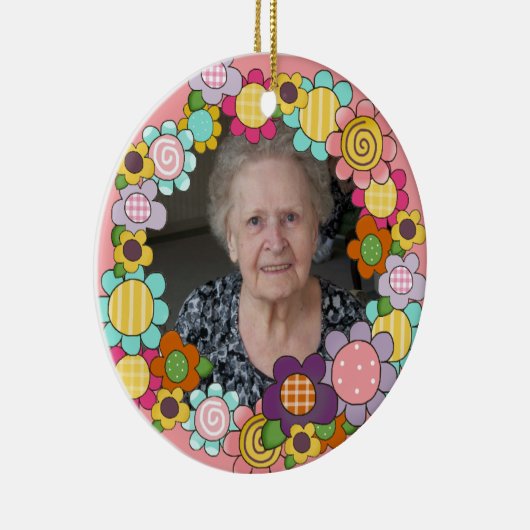 Gepersonaliseerd Ring van bloemen Fotoversiering Keramisch Ornament (Rechts)