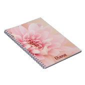 Gepersonaliseerd  roze Dahlia Notitieboek (Rechterzijde)