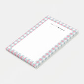 Gepersonaliseerd roze en blauwe geruit post-it® notes (Schuin)
