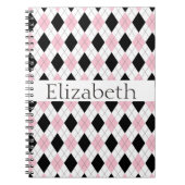 Gepersonaliseerd roze witte zwarte argyle-patroon notitieboek (Voorkant)