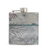 Gepersonaliseerd | Rustieke Houten Winter Dennenbo Heupfles (Voorkant)