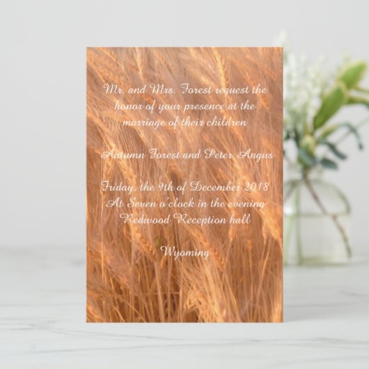 Gepersonaliseerd rustig, tarwe, huwelijksuitnodigi kaart (Staand voorkant)