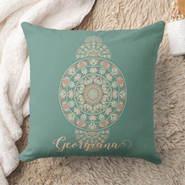 Gepersonaliseerd Sage & Sand Retro Ornamental Mand Kussen (Deken)