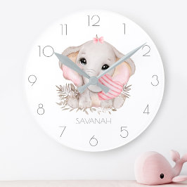 Gepersonaliseerd schattig meisje met olifant roze ronde klok