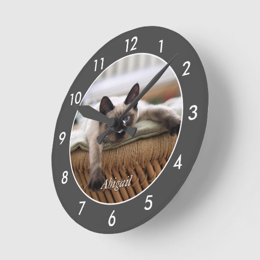 Gepersonaliseerd Siamese Kitten | Kat grote klok (Hoek)
