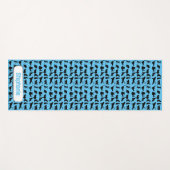 Gepersonaliseerd silhouetpatroon op blauwe zwarte yogamat (Voorkant (horizontaal))