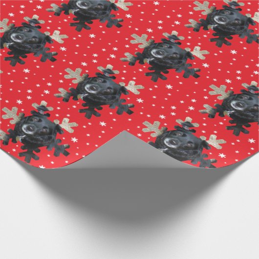 Gepersonaliseerd Snowflake Photo Template Red Cadeaupapier (Hoek)