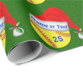 Gepersonaliseerd Softball Kerstmis Verpakkingsdocu Cadeaupapier (Rol Hoek)