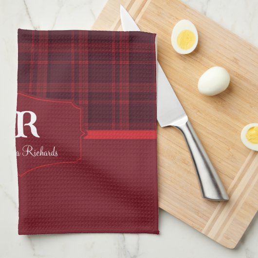 Gepersonaliseerd speldenmonogram rood tartan bakke theedoek (Quarter Fold)