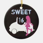 Gepersonaliseerd Sweet 16 meisje en auto ~ Roze, b Keramisch Ornament (Voorkant)