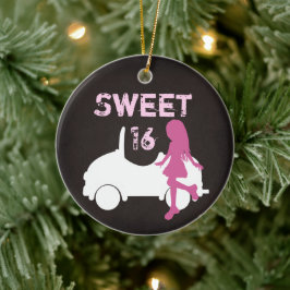 Gepersonaliseerd Sweet 16 meisje en auto, roze ker Keramisch Ornament