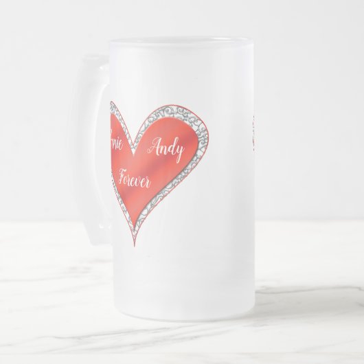 Gepersonaliseerd Valentijnsdag Hart met Kant Matglas Bierpul (Voorkant links)