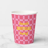 Gepersonaliseerd verjaardagsfeest roze geruit patr papieren bekers (Achterkant)