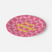 Gepersonaliseerd verjaardagsfeest roze geruit patr papieren bordje (Gekanteld)