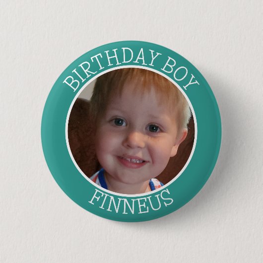 Gepersonaliseerd verjaardagsfeest voor jongensnaam ronde button 5,7 cm (Voorkant)