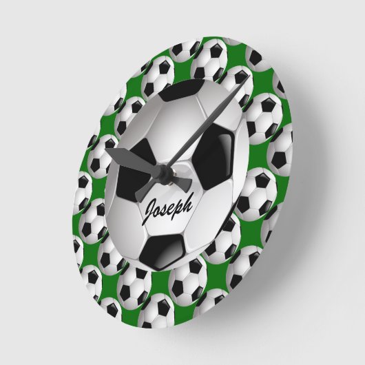 Gepersonaliseerd Voetbal op Football Patroon Ronde Klok (Hoek)