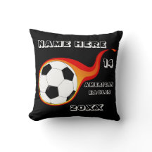 Gepersonaliseerd voetbalkussen met de naam van de 