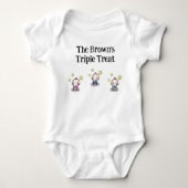 Gepersonaliseerd voor triplets, triplets cadeau id romper (Voorkant)
