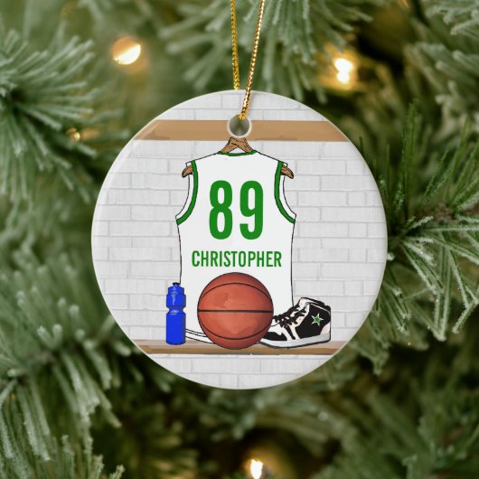 Gepersonaliseerd White Green Basketball Jersey Keramisch Ornament (Boom)